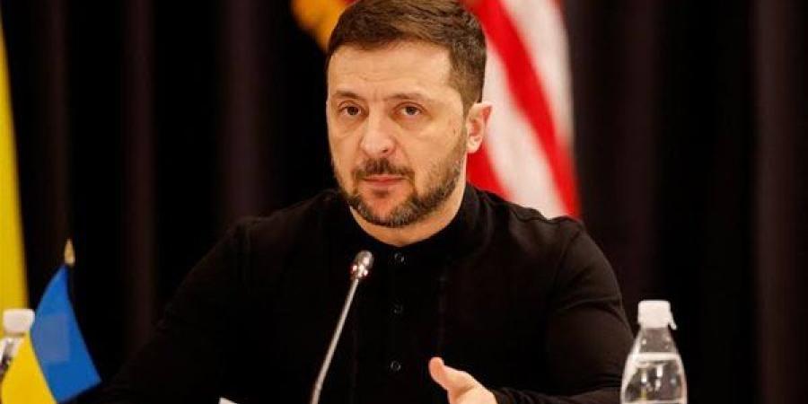 الرئيس الأوكراني يعرب عن أسفه لضياع فرصة لتحقيق السلام