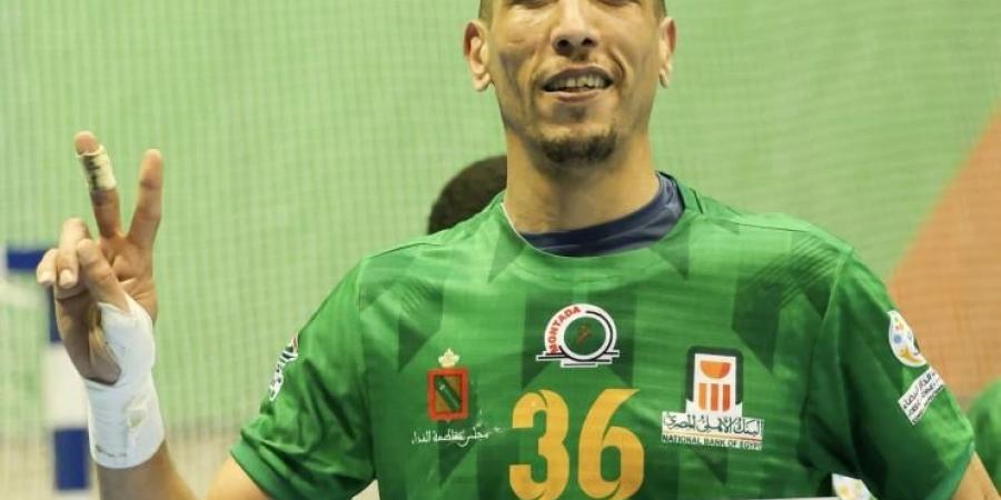 كأس الكؤوس الإفريقية لليد| إبراهيم حفيظ أفضل لاعب في مباراة منتدى وجينيس كينشاسا