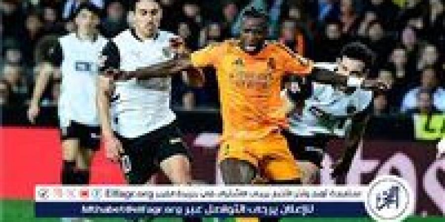 فالنسيا يحتج على وثائقي فينيسيوس.. ودورو يوضح هتاف ميستايا