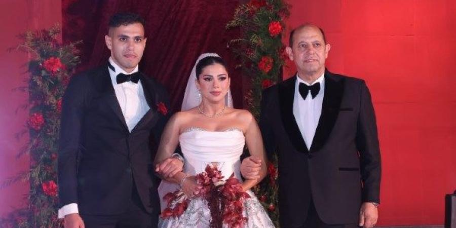 « بحضور نجوم الرياضة والفن».. أحمد سليمان يحتفل بزفاف ابنته