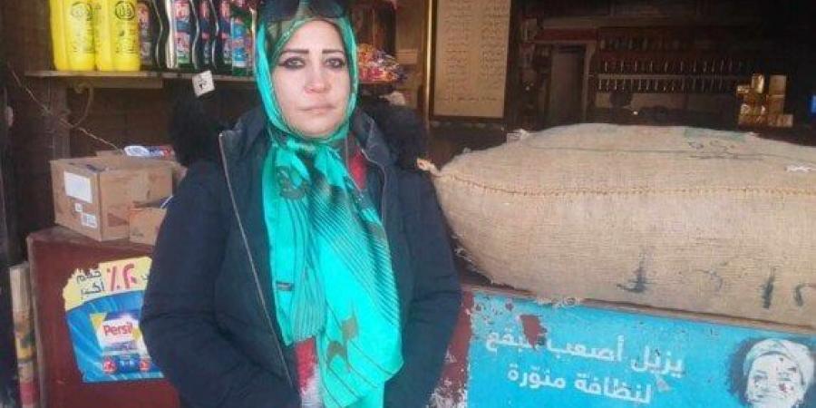 ضبط كميات كبيرة من التمر والدواجن و المياة الغازية منتهية الصلاحية داخل محل ببورسعيد