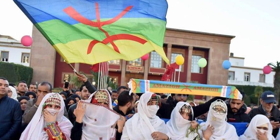سفرت: البنية والسياسة تحبطان تعميم تدريس اللغة الأمازيغية في المغرب