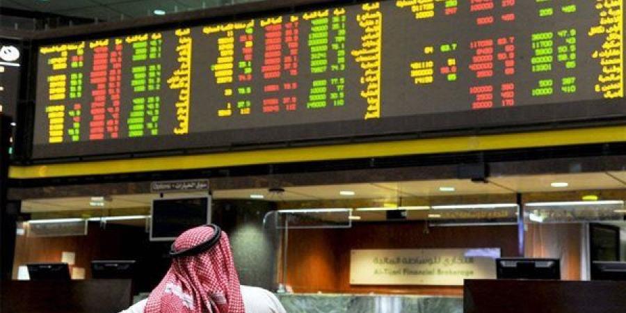 بورصة الكويت تغلق على تراجع جماعي بضغط من أسهم «المساكن» و«جي إف إتش»