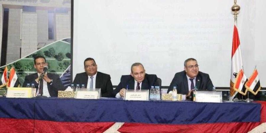 قنصل مصر بالرياض يدعو الجالية للمشاركة في مؤتمر المصريين بالخارج أغسطس المقبل