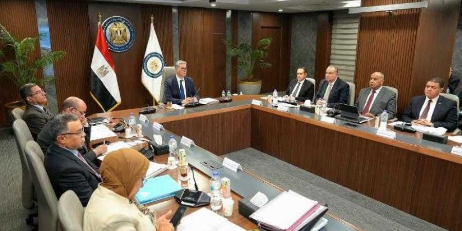 وزير البترول : تكوين ذراع فنى لشركة ثروة للبترول ...