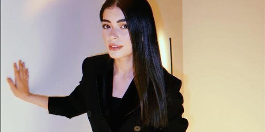 ليلى زاهر تخطف الأنظار في أول ظهور بعد زفافها في العرض الخاص لـ "المشروع X"