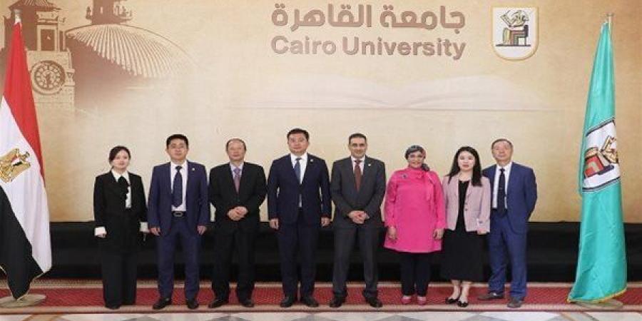 جامعة القاهرة تتوسع في تعليم الصينية بشراكة دولية جديدة