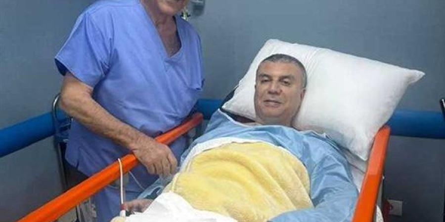 آخر التطورات الصحية للإعلامي عمرو الليثي بعد الخضوع لعملية جراحية
