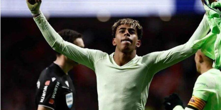 برشلونة يكافىء لامين جمال في عيد ميلاده الـ18