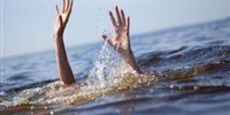 انتشال جثة فتاة عثر عليها طافية فى نهر النيل بالوراق
