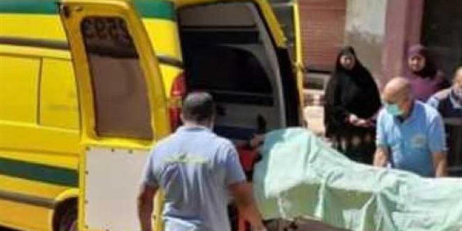 "كان راجع من شغله".. مصرع شاب دهسته دراجة نارية خلال عبوره طريق المدابغ بالفيوم