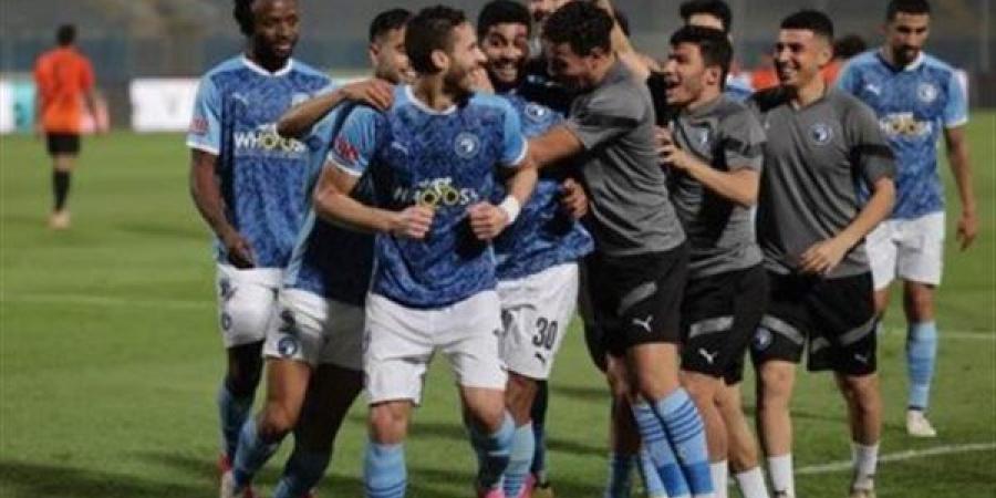 رحلة بيراميدز إلى جوهانسبرج استعدادًا لمباراة ذهاب نهائي دوري أبطال إفريقيا
