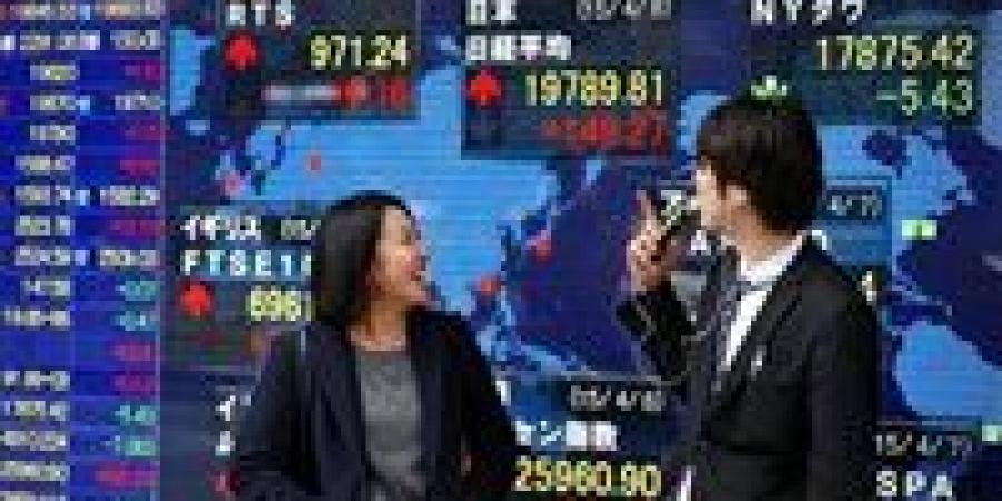 ارتفاع مؤشرات الأسهم الآسيوية بعد خفض الصين أسعار الفائدة