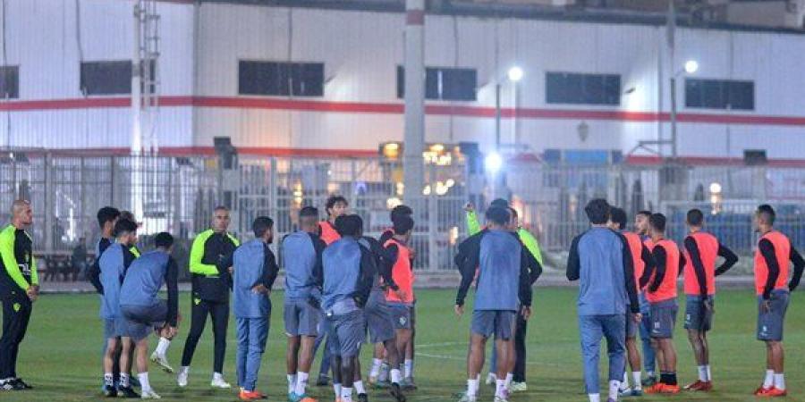 الزمالك يختتم معسكره استعدادا لمباراة بتروجيت