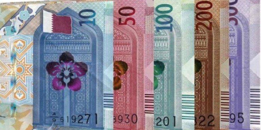 استقرار سعر الريال القطرى فى البنوك المصرة منتصف تعاملات اليوم