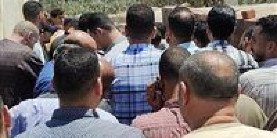 كان بيصلح بين الناس.. أهالي كفر الشيخ يشيعون جثمان قاضي عرفي توفي بأزمة قلبية