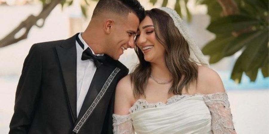 بعد إلغاء متابعة زوجته له .. عصام صاصا يتصدّر مواقع التواصل الاجتماعي