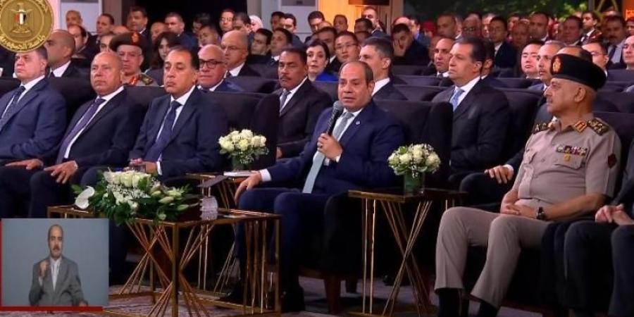 السيسي: تكلفة توصيل مصادر الطاقة لـ 2.2 مليون فدان تصل لعشرات المليارات
