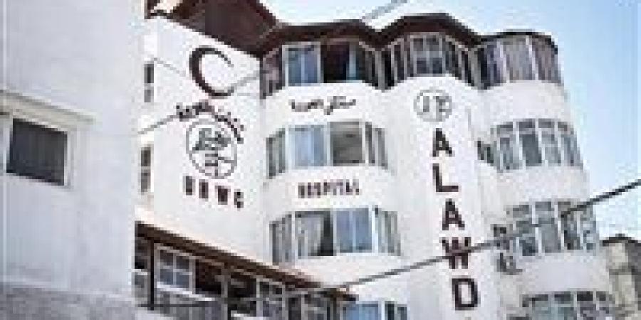 مدير مستشفى العودة يوضح نتائج استهداف قوات الاحتلال