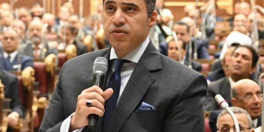وزير الشئون النيابية: راعينا في قانون تقسيم الدوائر الحرية الشخصية في اختيار الدائرة