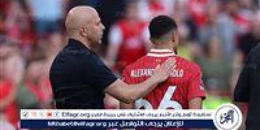 "لأجل اللقب".. سلوت يطالب جماهير ليفربول بإنهاء غضبهم تجاه أرنولد