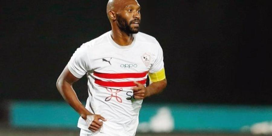 شيكابالا يظهر على دكة بدلاء الزمالك لأول مرة تحت قيادة الرمادي