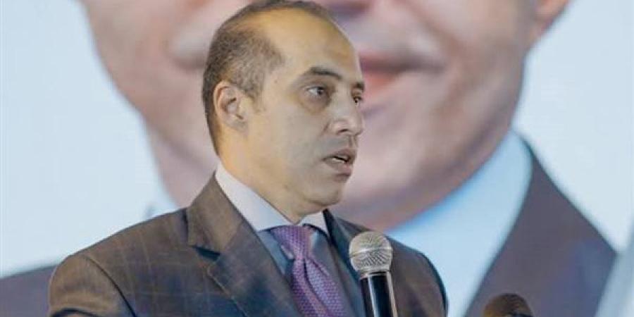 وزير الشؤون النيابية: حزب الجبهة الوطنية إضافة نوعية للمشهد السياسي ونموذج للخبرة والمسؤولية