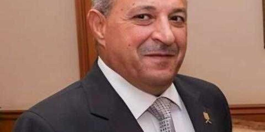 محافظ بورسعيد يهنئ النادي المصري بالفوز والصعود للمربع الذهبي