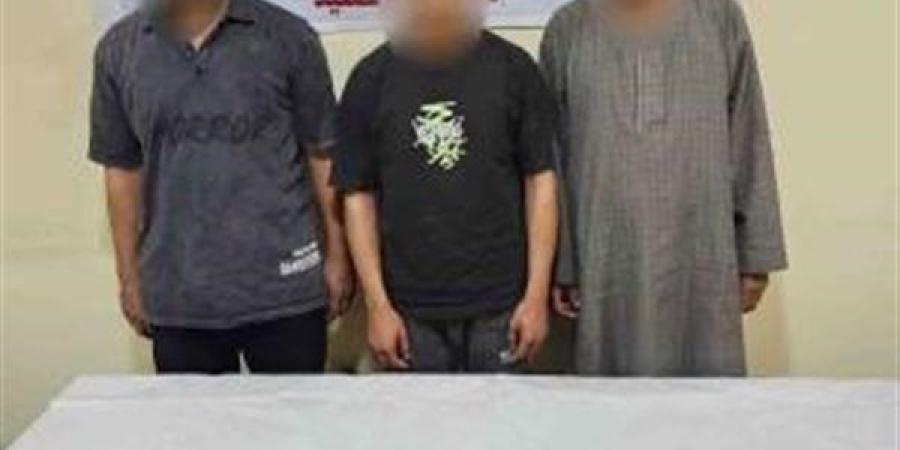 تفاصيل ضبط عصابة موظفى خدمة عملاء البنوك المزيفة للنصب على المواطنين