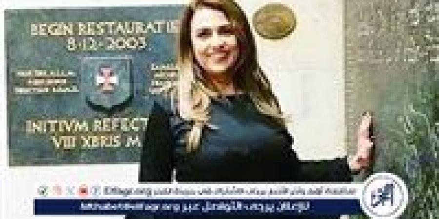 سيمون توجه رسالة ملهمة من قلب التاريخ: "السعادة تنبع من داخلنا"