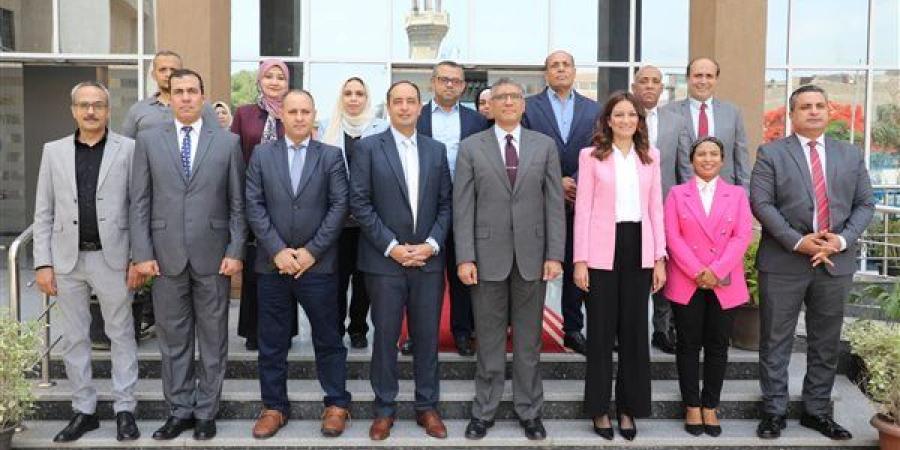 محافظ الجيزة يزور مركز إمبابة لعلاج وتأهيل مرضى الإدمان