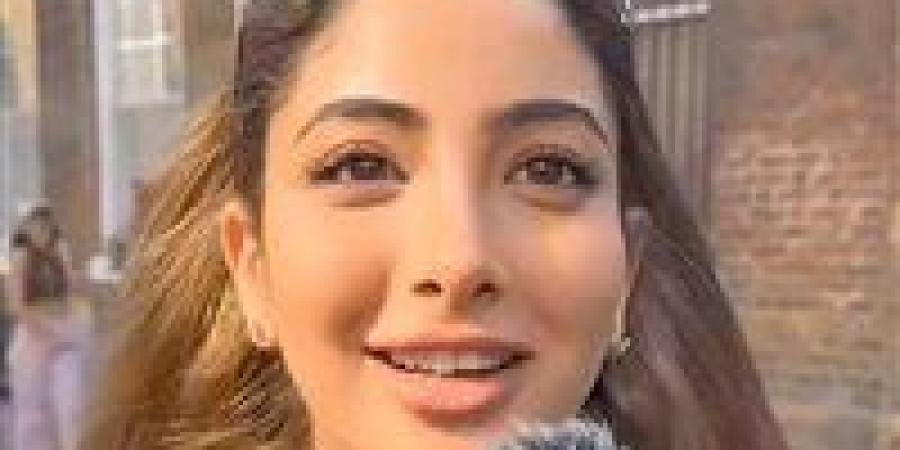 نسخة من والدتها.. لي لي ابنة أحمد حلمي ومنى زكي تتصدر التريند لهذا السبب