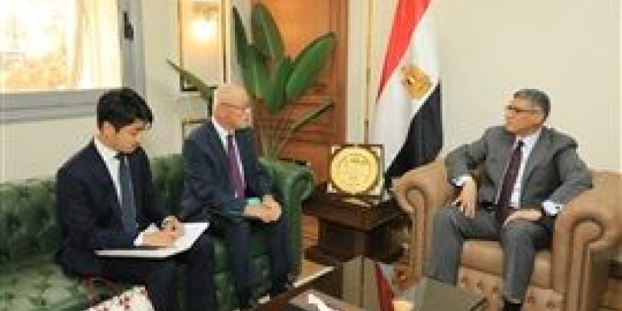 محافظ الجيزة يلتقي سفير اليابان لبحث أوجه التعاون الثنائي