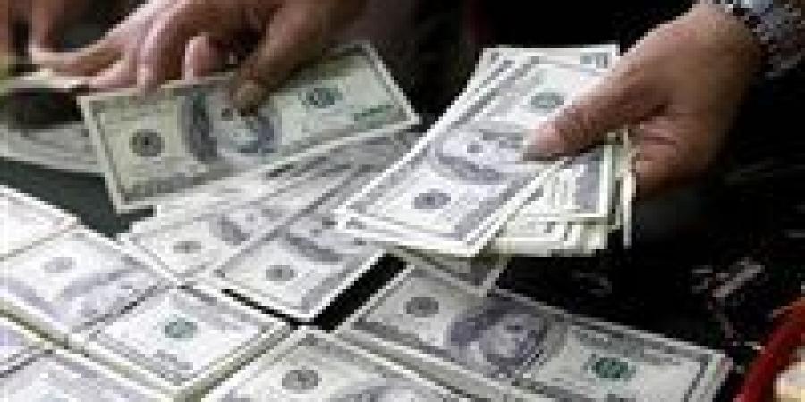 ضبط قضايا إتجار بالنقد الأجنبي بقيمة 6 ملايين جنيه خلال 24 ساعة