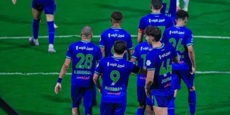 الفتح يُقصي النصر من دوري أبطال آسيا بفوز درامي في ختام الدوري السعودي