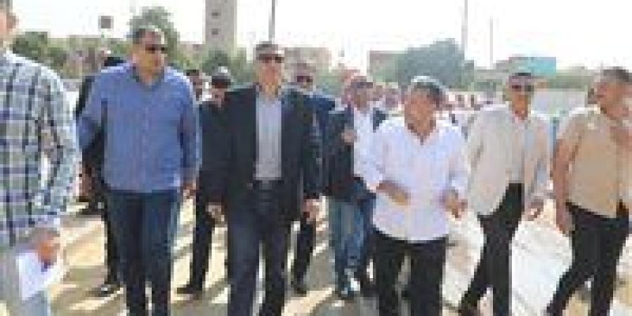 محافظ الجيزة: رفع كفاءة وصيانة كوبري البليدة بمركز العياط لتحسين عوامل الامان والسلامة