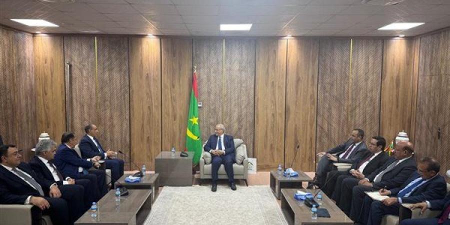 وزير الخارجية والهجرة يلتقي في نواكشوط برئيس البرلمان الموريتاني