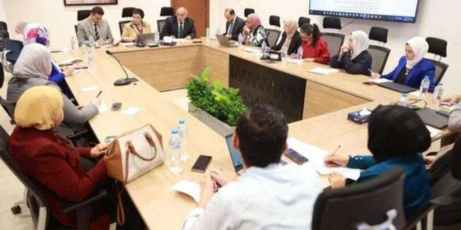 نائب وزير الصحة تعقد اجتماعًا لمتابعة مستجدات توصيات النسخة الثانية للمؤتمر العالمي