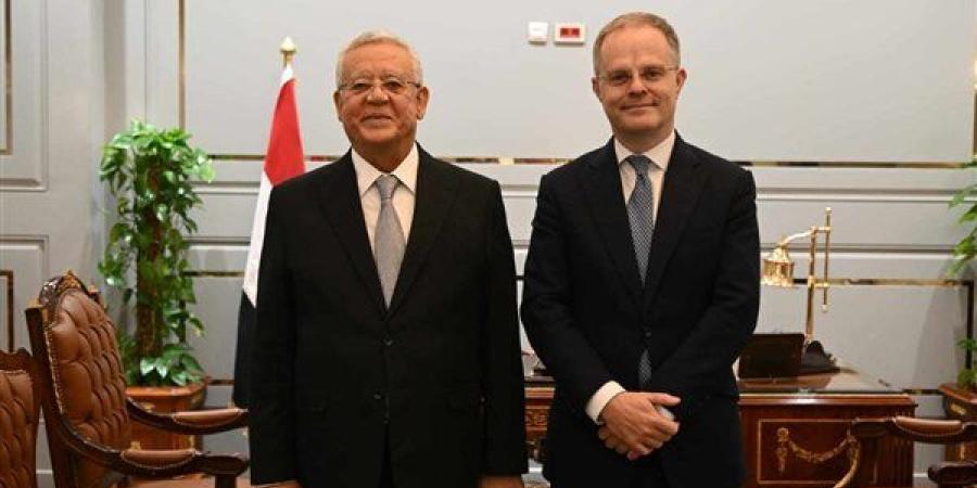 رئيس مجلس النواب يلتقي سفير بريطانيا في مصر