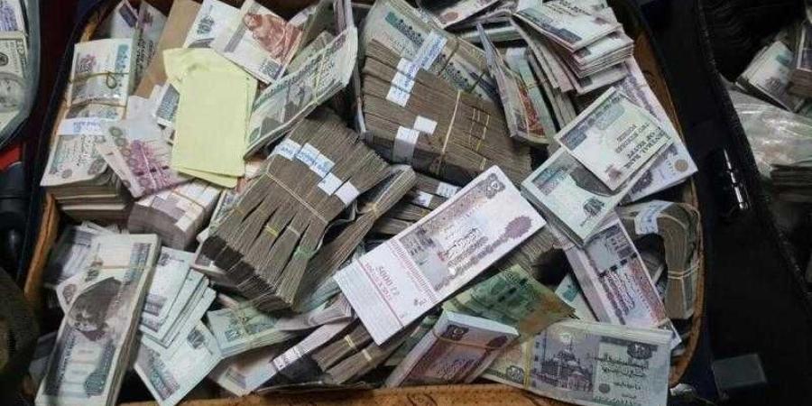 ضبط عصابة استولت على 7 ملايين جنيه من المواطنين في القليوبية