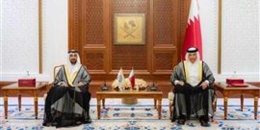رئيس البرلمان العربي يشيد بالجهود التي يقوم بها أمير دولة قطر لوقف حرب الإبادة الجماعية ضد الشعب الفلسطيني