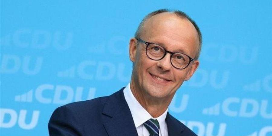المستشار الألماني: سنساعد أوكرانيا في تطوير أسلحة بعيدة المدى