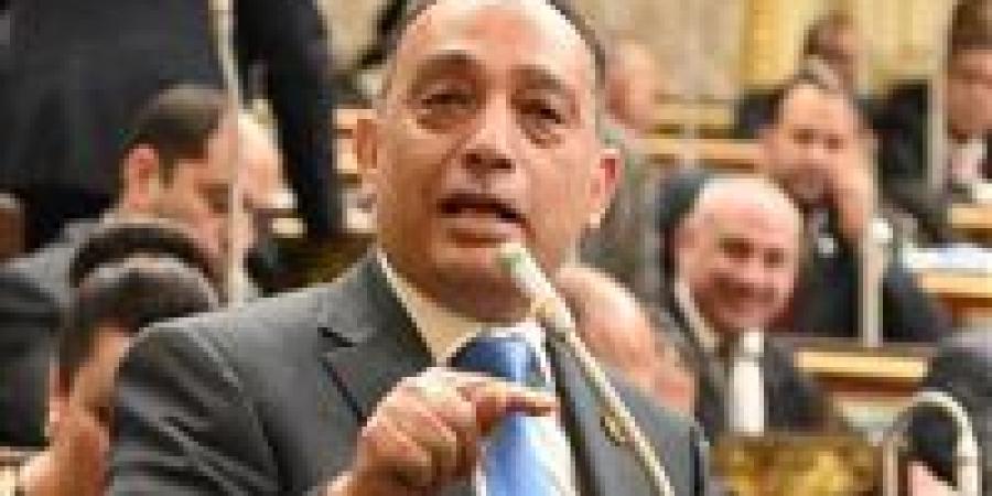 تحرك برلماني بعد تقديم شكوى ضد قيادي بنقابة الأطباء واستدعاءه للتحقيق