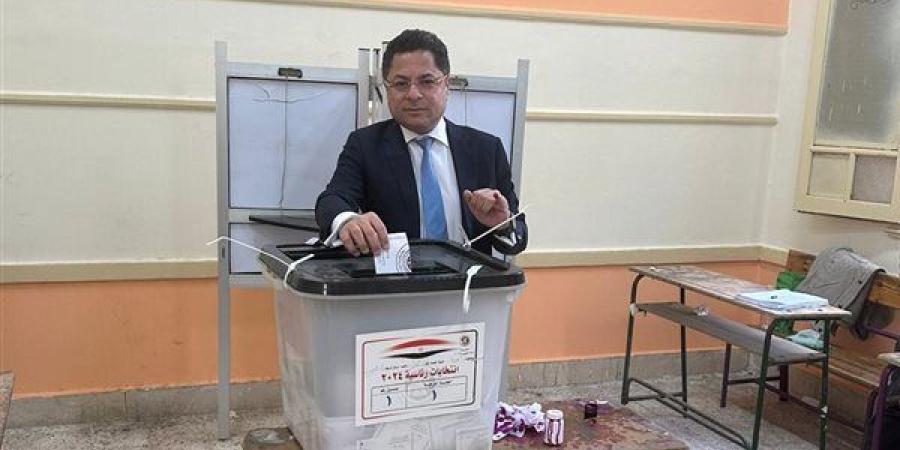 خالد أبو بكر: يجب ربط المسرح المدرسي بالمجتمع الحديث