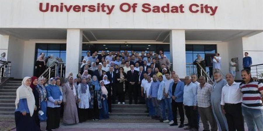 استقبال حافل لرئيس جامعة السادات تكريمًا لجهودها القيادية المتميزة