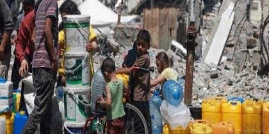 بعد حصار طويل.. دقيق الخبز في طريقه إلى غزة بموافقة دولية مبدئية