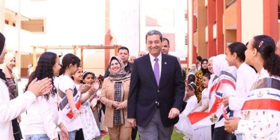 محافظ دمياط يفتتح مدرسة رفاعة الطهطاوي