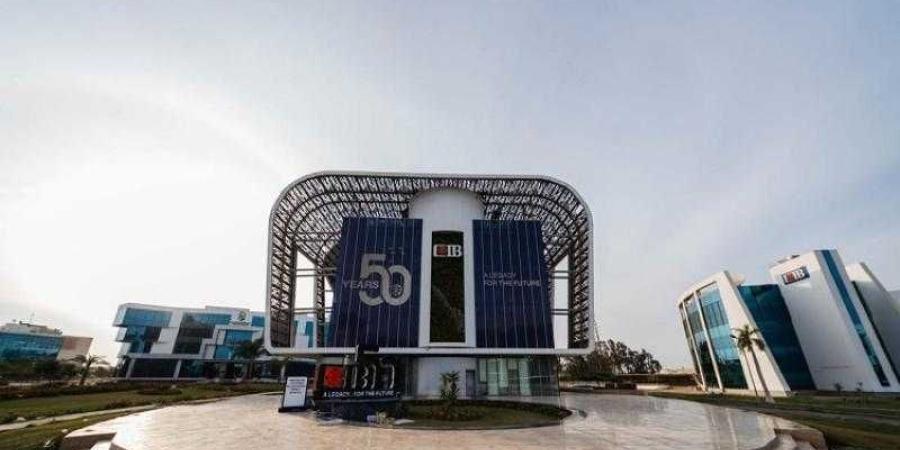 البورصة توافق على قيد أسهم زيادة رأس مال البنك التجاري الدولي CIB إلى 30.708 مليار جنيه