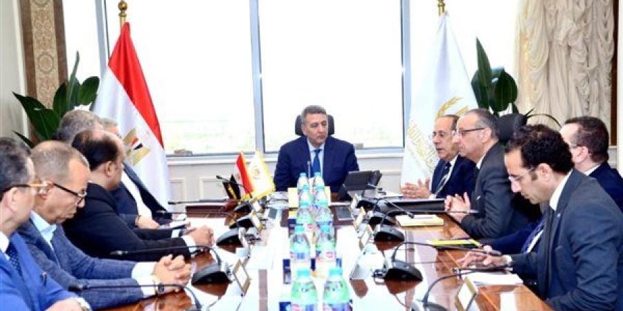 خطة تطوير شاملة لمنافذ التموين بمشاركة القطاع الخاص