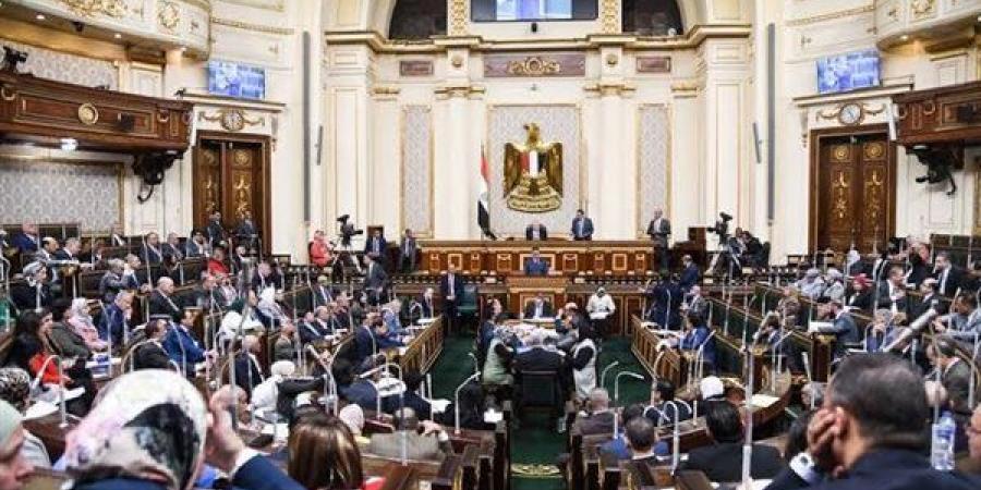 عمرو درويش: السياسة التشريعية تشكل حياة الناس الأساسية